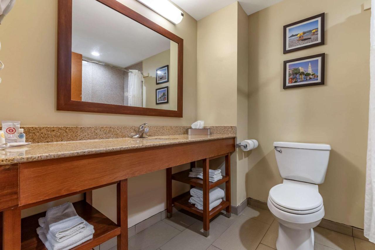 Comfort Inn & Suites Orangeburg Buitenkant foto