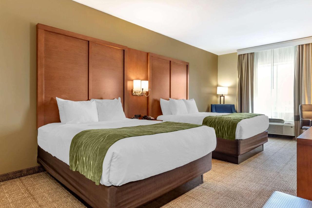 Comfort Inn & Suites Orangeburg Buitenkant foto