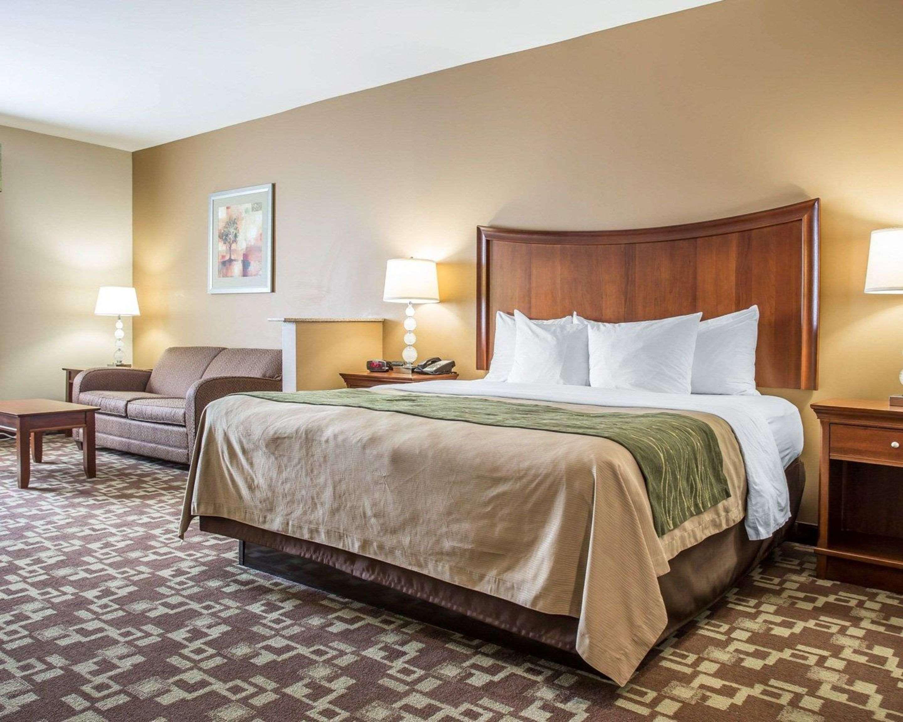 Comfort Inn & Suites Orangeburg Buitenkant foto