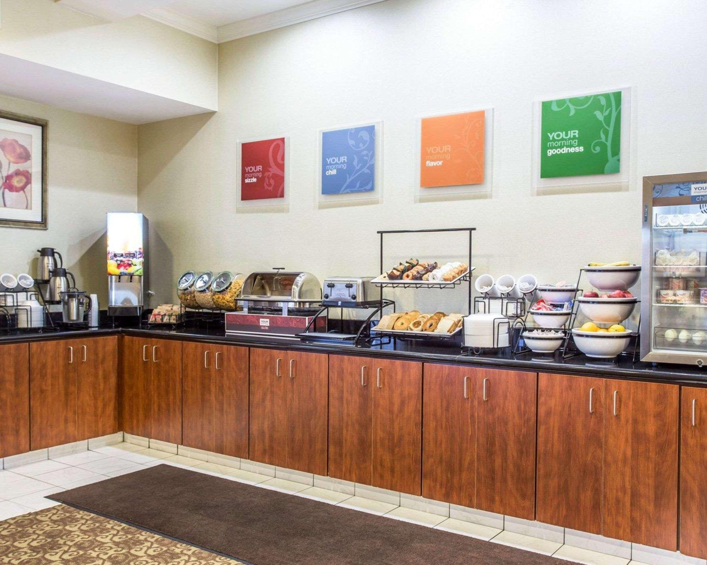 Comfort Inn & Suites Orangeburg Buitenkant foto