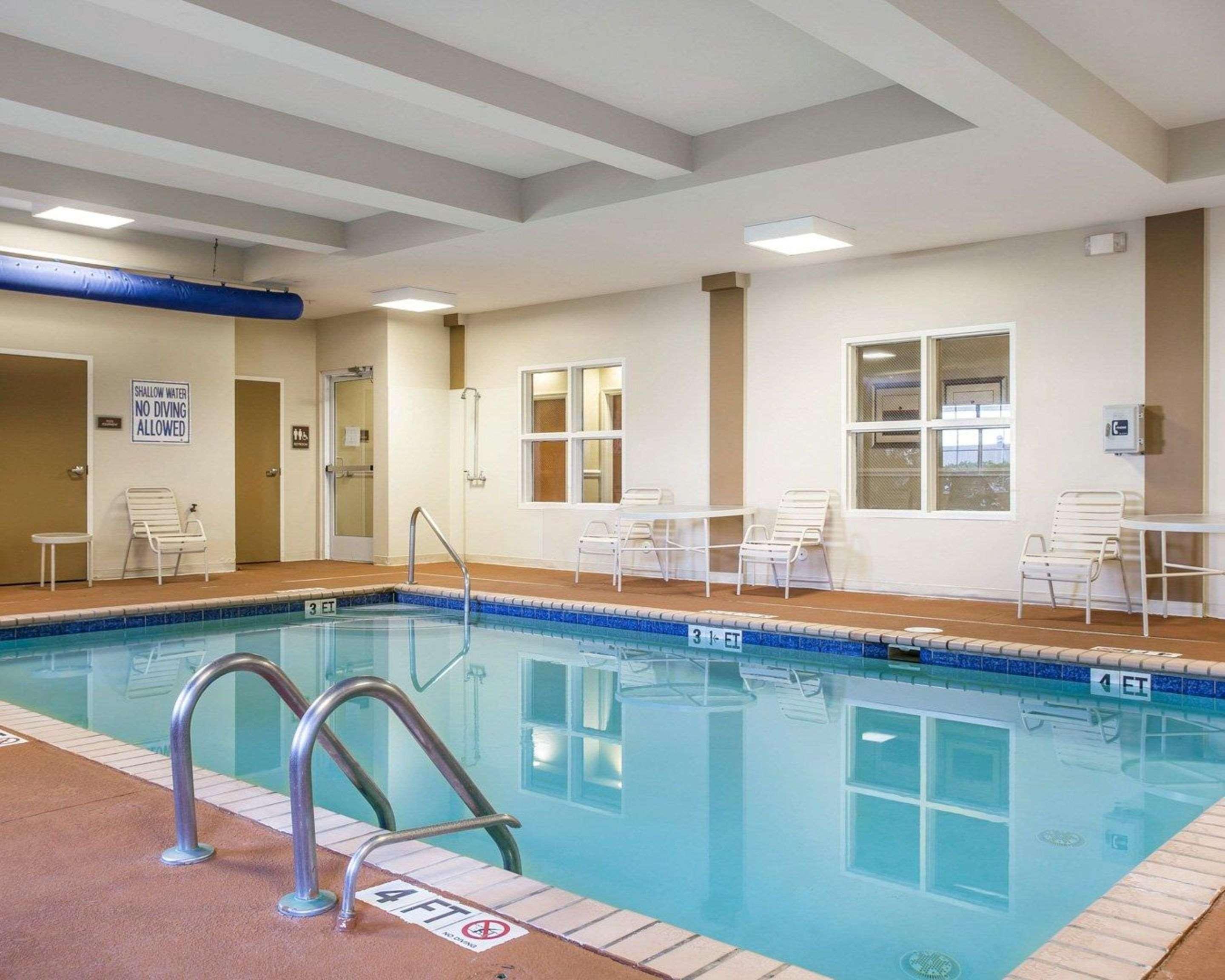 Comfort Inn & Suites Orangeburg Buitenkant foto
