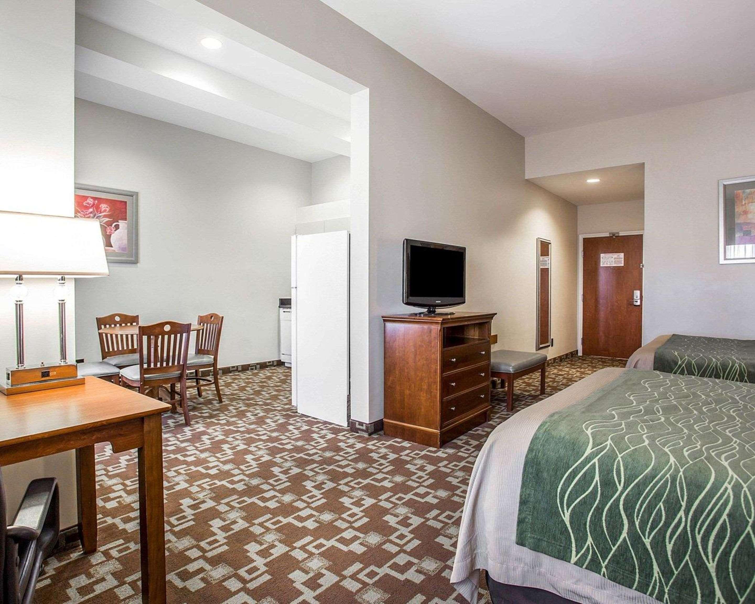 Comfort Inn & Suites Orangeburg Buitenkant foto