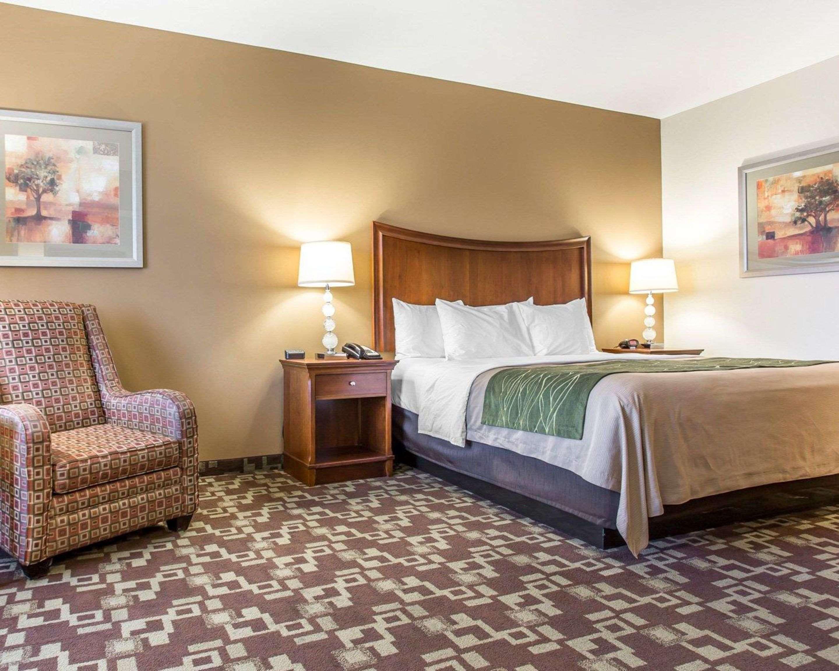 Comfort Inn & Suites Orangeburg Buitenkant foto